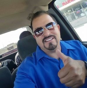 Meet your Posher, Rosendo